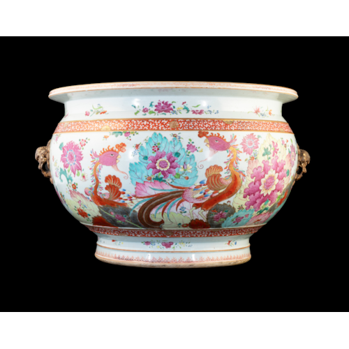 Chinese porcelain famille rose tobacco leaf pattern fishtank